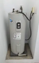 Reparación y Mantenimiento de Calentadores Cilíndricos en Guatemala 3